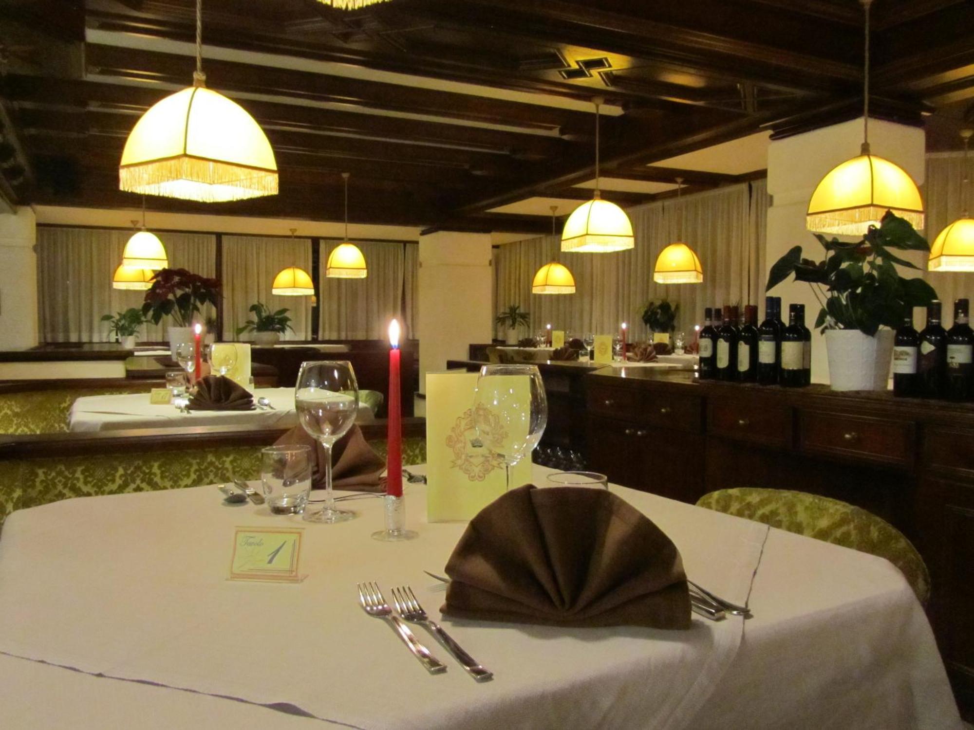 Hotel Corona Val di Zoldo Extérieur photo