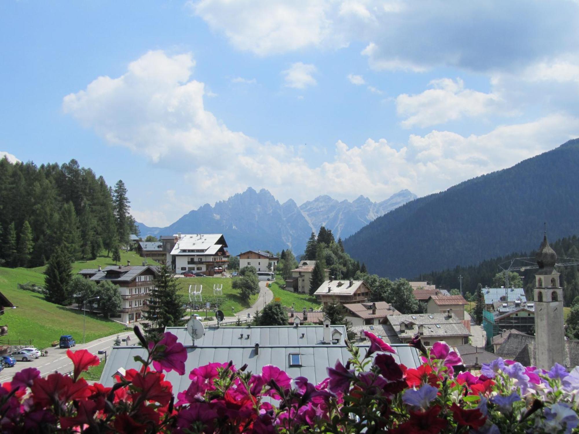 Hotel Corona Val di Zoldo Extérieur photo